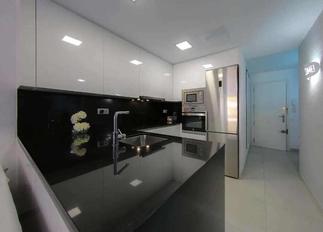 アパート Apartamento Paradis Park En Playa De ラ・ピネーダ