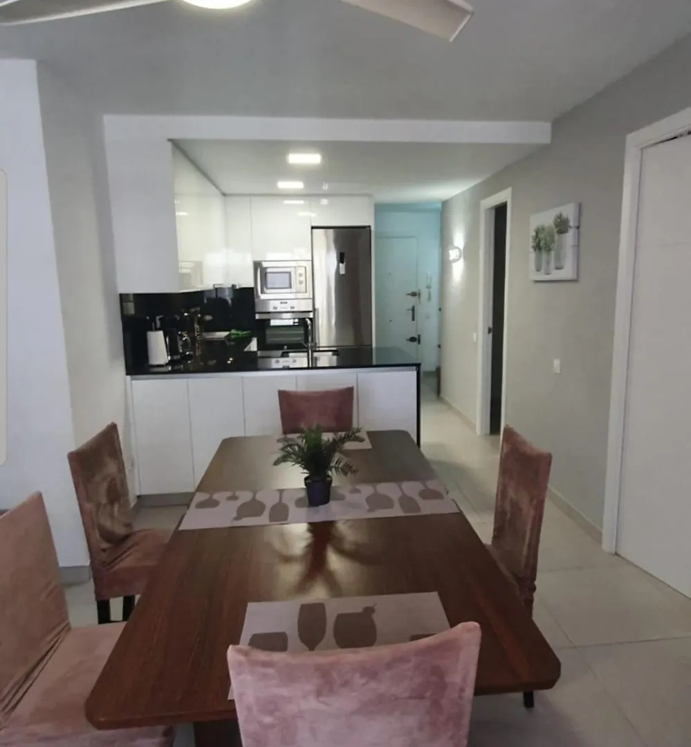 Apartamento Paradis Park En Playa De ラ・ピネーダ 0*,  スペイン